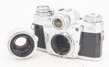 将图片加载到图库查看器,Zeiss Ikon Contarex Bullseye with Carl Zeiss Planar 50mm F/2 135 Format Camera