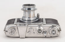 将图片加载到图库查看器，Pontiac Super Lynx I avec Som Berthiot Flor 50mm F/3.5
