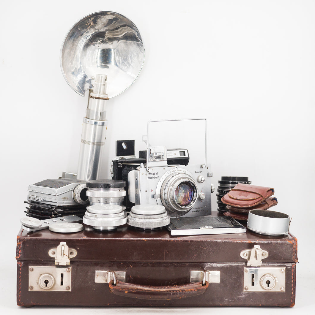 Plauble Makina III avec 4 Objectifs et un Grand Nombre d'Accessoires