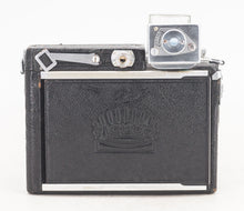 Charger l&#39;image dans la galerie, Plauble Makina III avec 4 Objectifs et un Grand Nombre d&#39;Accessoires
