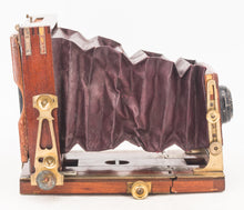 Charger l&#39;image dans la galerie, Lancaster Instantograph avec Aldis-Butcher Anastigmat 4.25inch(108mm) F/4.5
