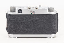 将图片加载到图库查看器，Berning Robot Royal III avec Schneider Xenar 38mm F/2.8
