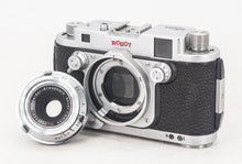 将图片加载到图库查看器，Berning Robot Royal III avec Schneider Xenar 38mm F/2.8
