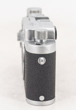 将图片加载到图库查看器，Leitz Leica IIIg L39 Screw Mount Camera with Case
