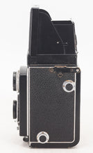 Charger l&#39;image dans la galerie, Rollei Rolleicord Ia avec Carl Zeiss Jena Triotar 75mm F/3.5
