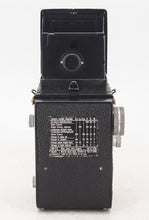 Charger l&#39;image dans la galerie, Rollei Rolleicord Ia avec Carl Zeiss Jena Triotar 75mm F/3.5
