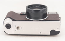 Charger l&#39;image dans la galerie, Konica Hexar AF Rhodium avec Hexar 35mm F/2
