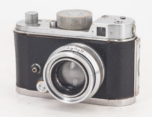 将图片加载到图库查看器，Berning Robot II avec Schneider Xenon 40mm F/1.9
