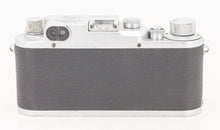 Charger l&#39;image dans la galerie, Leica IIIc Red Curtain Boîtier
