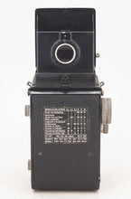 将图片加载到图库查看器，Rollei Rolleicord IIb avec Carl Zeiss Jena Triotar 75mm F/3.5
