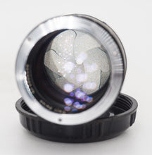 Charger l&#39;image dans la galerie, Carl Zeiss Sonnar 135mm F/2.8 Contarex Monture
